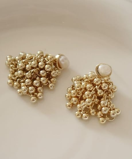 pearl flower pierce / 2color　hm2377