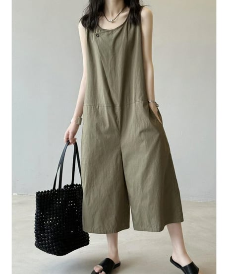 sleeveless cropped jumpsuit / 2color　hm2473