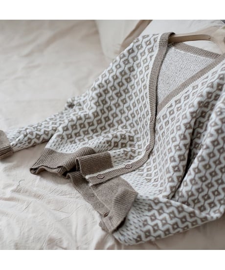 《即納》geometric cardigan / 3color　hm1717