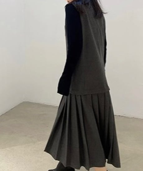 pleated sleeveless dress　hm1654