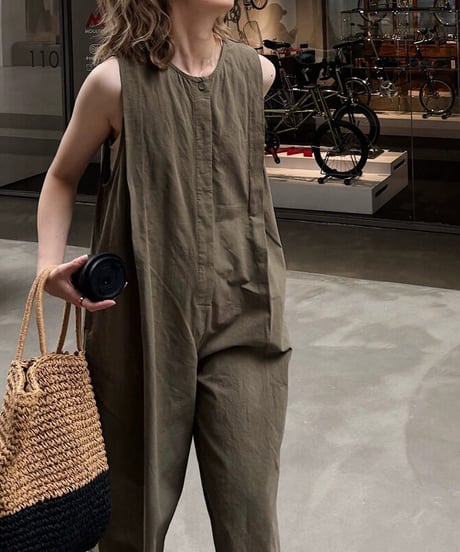 retro sleeveless jumpsuit / 2color　hm2475