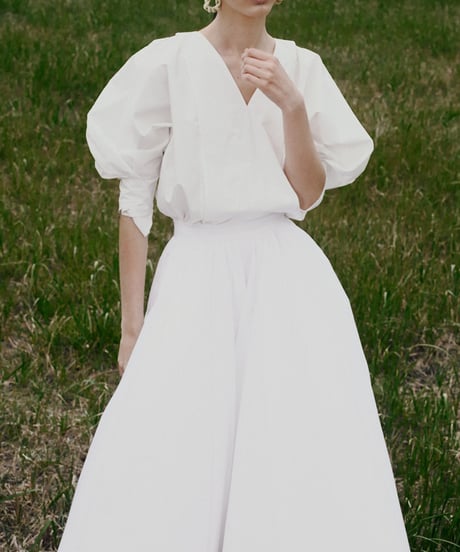feminine v-neck blouse　hm1928