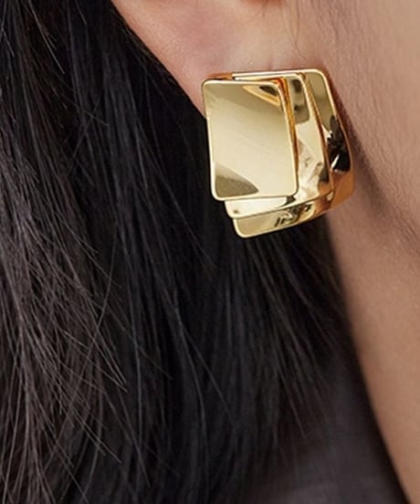 chunky square pierce / 2color　hm2364
