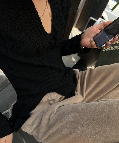 v-neck knit sweater / 2color　hm1040