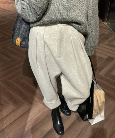 tucked cropped pants / 2color　hm1769
