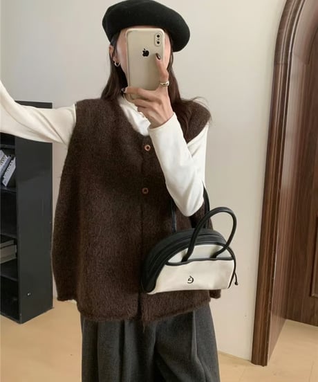 fluffy crewneck vest / 4color　hm2679