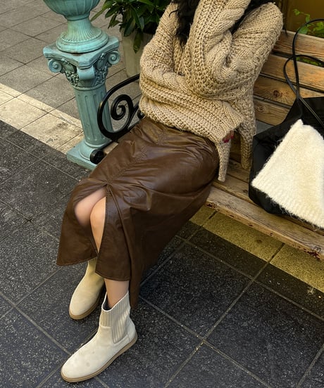 leather front slit skirt / 2color　hm1044