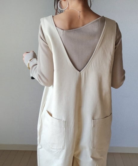 deep v-neck salopette / 3color　hm2596
