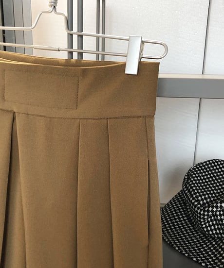 wide tucked pants / 2color　hm1671
