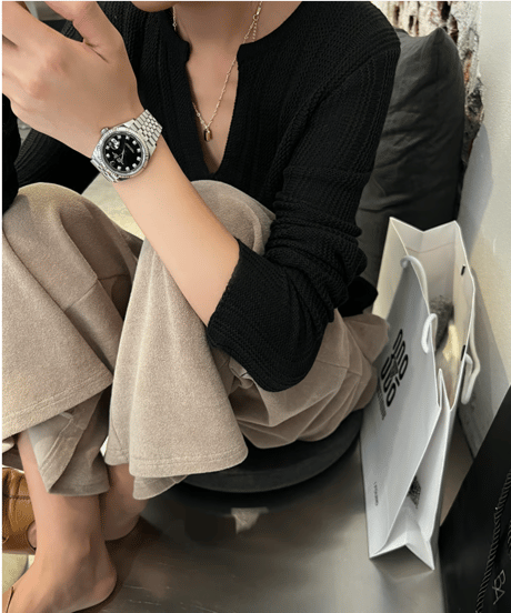 v-neck knit sweater / 2color　hm1040