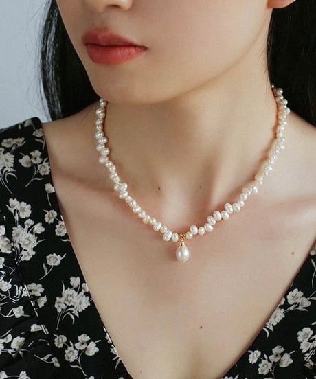 gold accent necklace　hm2123