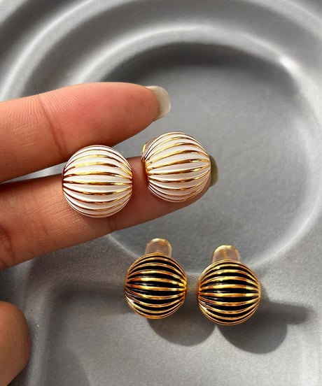 striped sphere pierce / 2color　hm2759