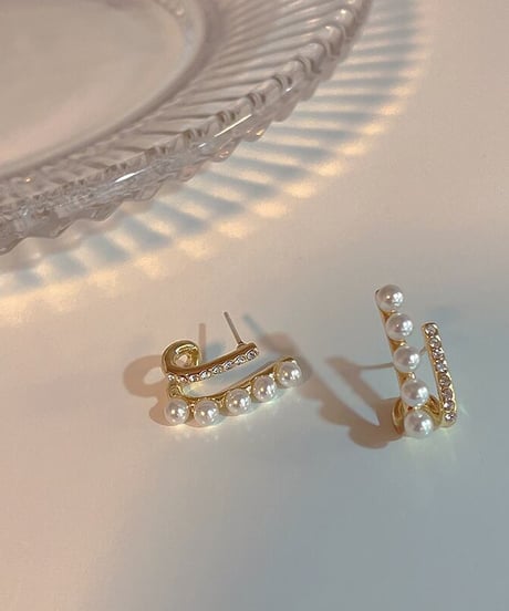 pearl lin pierce　hm2153