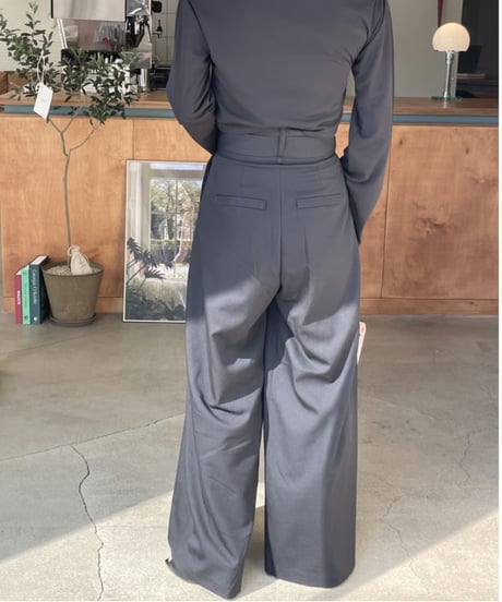 tuck wide slacks / 2color　hm2822