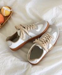 natural bicolor sneakers　hm1738