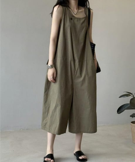 sleeveless cropped jumpsuit / 2color　hm2473