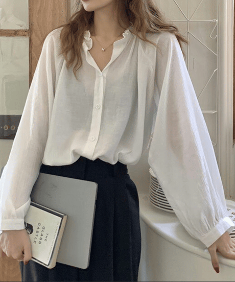 volume v-neck blouse / 2color　hm1681