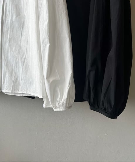 gathered puff sleeve shirt / 2color　hm1715