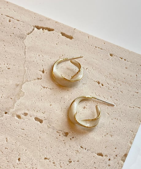 twisted hoop pierce　hm1371