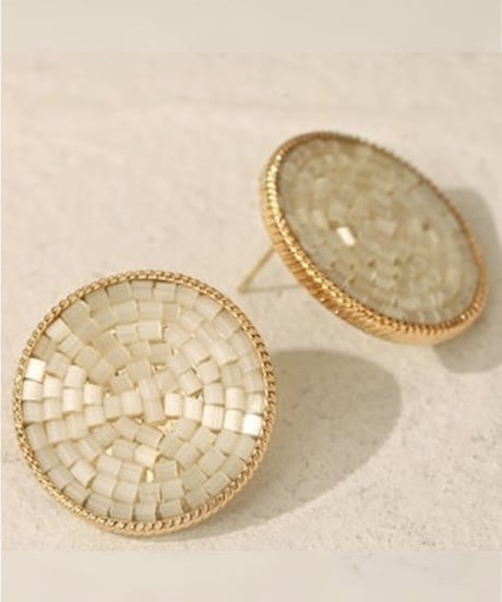 round shell pierce　hm1555