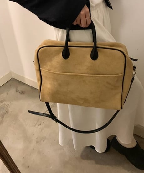 suede-like square zip bag　hm1988