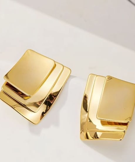 chunky square pierce / 2color　hm2364