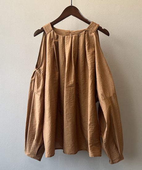 off-shoulder blouse / 2color　hm1527