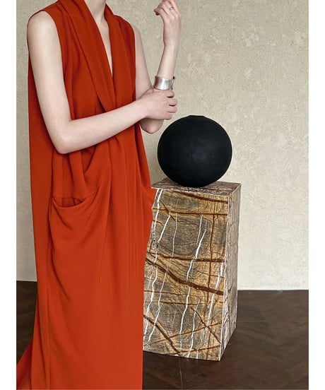 《即納》cross design v-neck dress / 2color　hm2046