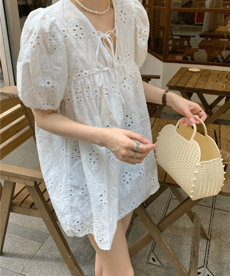 eyelet lace blouse　hm2920
