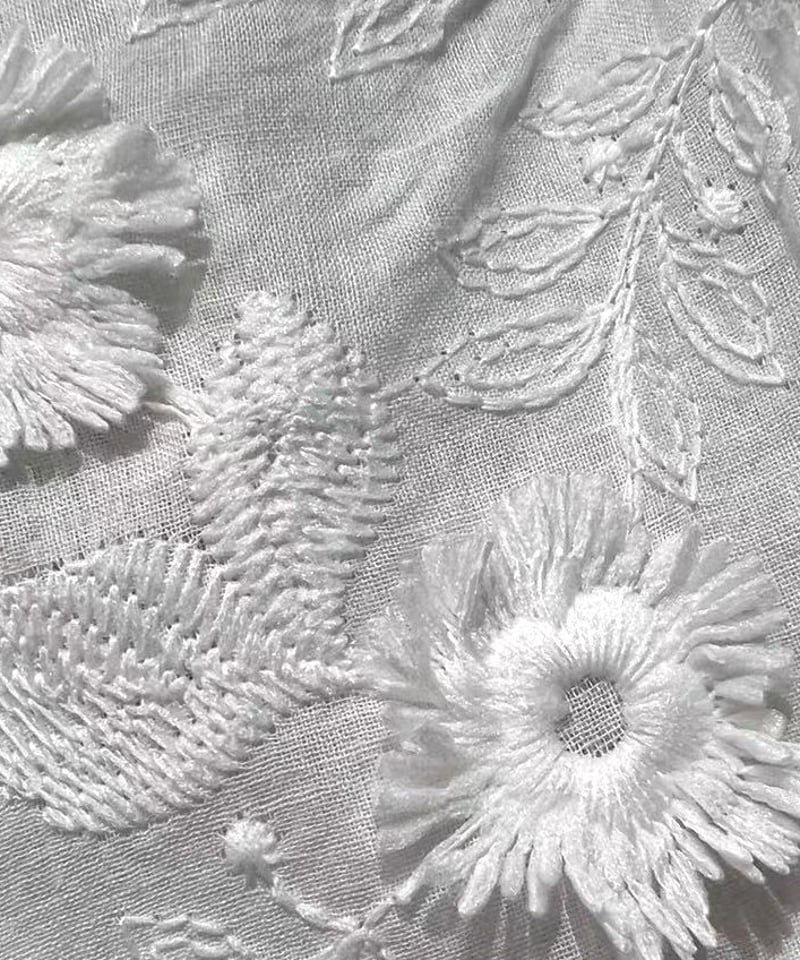 [新品未使用品］orgue Flower embroidery blouse Flower embroidery blouse