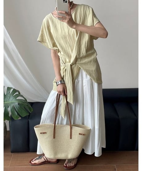 twist hem blouse / 2color　hm2407