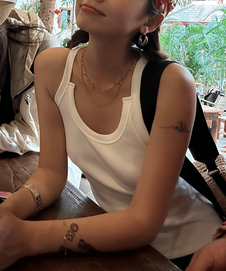 design neck tank top / 2color　hm1458