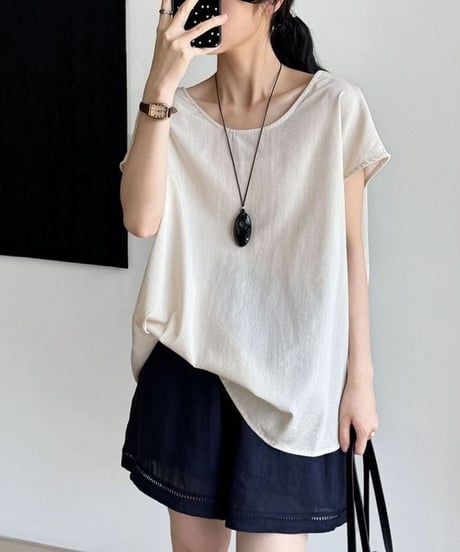 v-back flare blouse / 2color　hm2405
