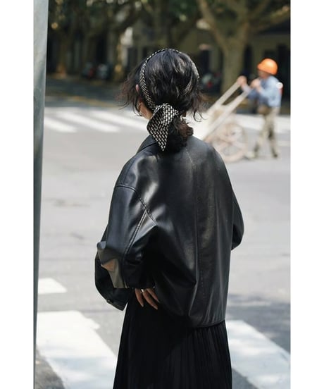 chic black leather jacket　hm2512