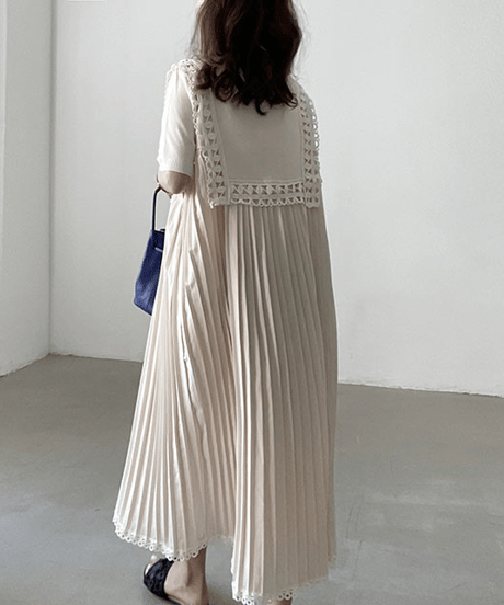 pleated lace dress / 2color　hm2861