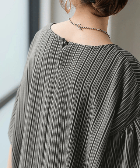 striped sleeve top / 2color　hm2949