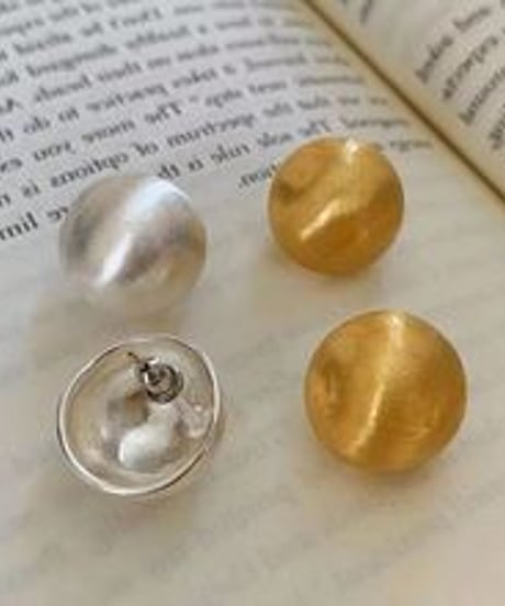 round ball pierce / 2color　hm1221