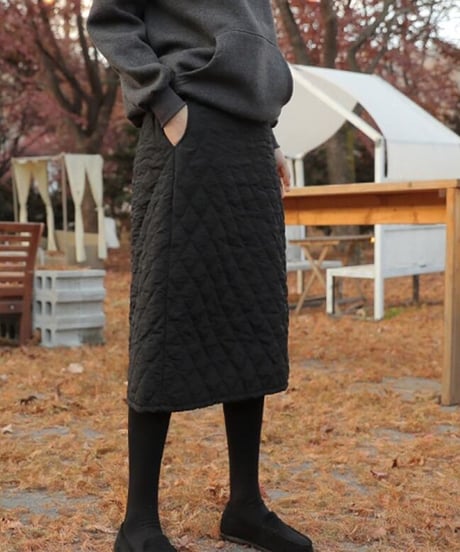 quilted tight skirt 　hm1878
