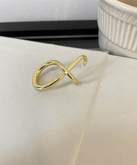 ear hook pierce　hm1550