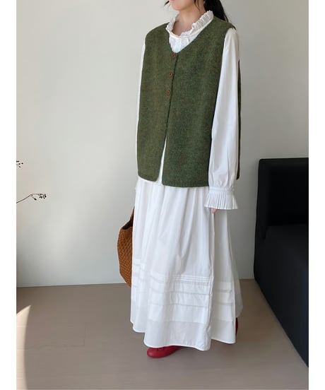 ruffled collar blouse　hm2080