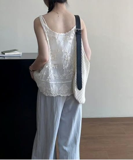 embroidery camisole / 2color　hm2250