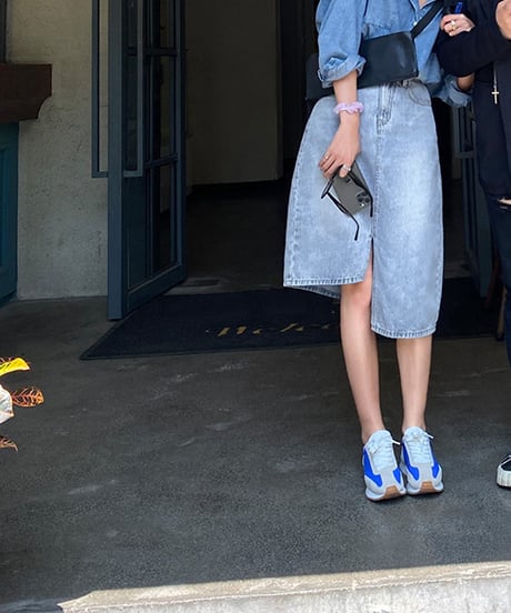 asymmetric denim slit skirt　hm1350