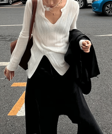 v-neck knit sweater / 2color　hm1040