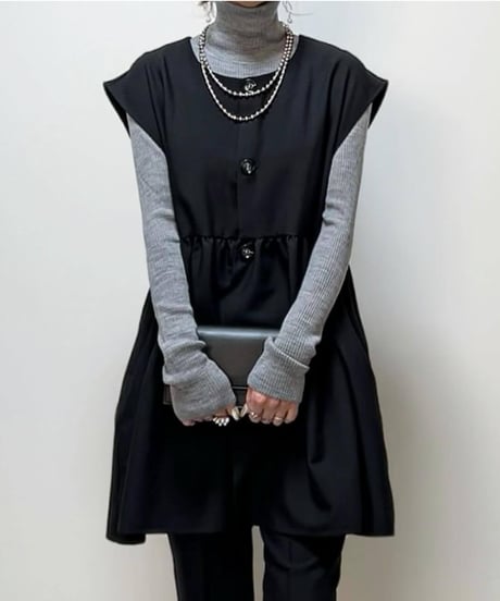quilted peplum vest / 2color　hm2587