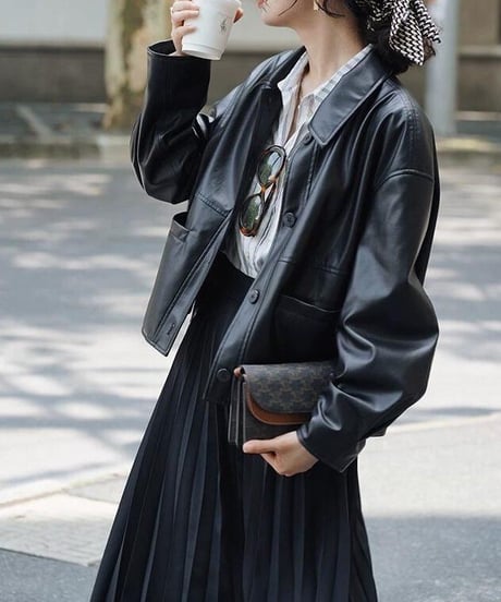 chic black leather jacket　hm2512