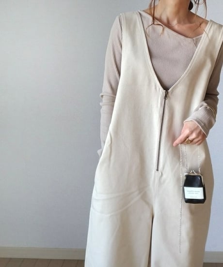 deep v-neck salopette / 3color　hm2596