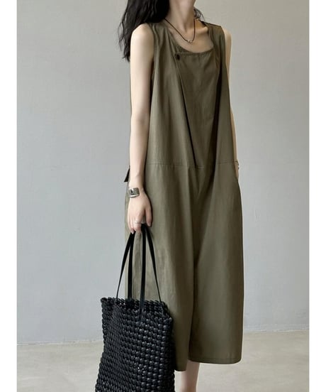 sleeveless cropped jumpsuit / 2color　hm2473