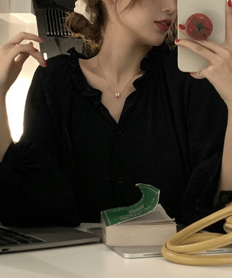 volume v-neck blouse / 2color　hm1681