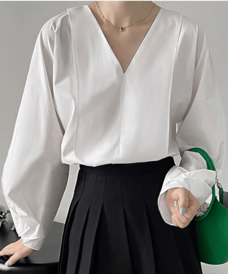 feminine v-neck blouse　hm1928