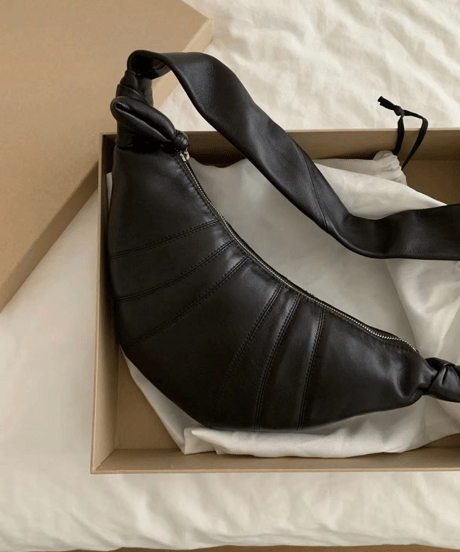 half moon shoulder bag / 2color　hm2772